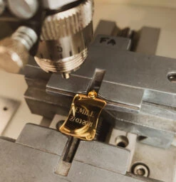 Pendentif Parchemin - Or Jaune 18ct -Mikado Soldes Magasin IMG 0818 1 product