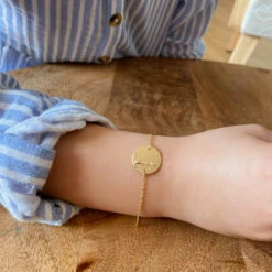 Gourmette Bébé Petit Prince Sur Sa Planète - Or Jaune 18ct -Mikado Soldes Magasin gourmette petit prince or jaune product